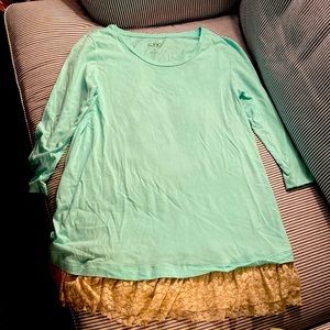 LOGO Lori Goldstein pale Seafoam green tunic with beige lace trim